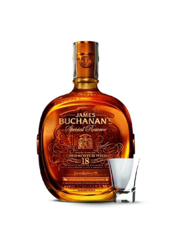 Trago sencillo de whisky Buchanan's 18 años