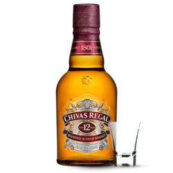 Trago sencillo de whisky chivas regal
